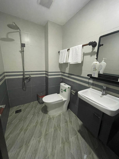 Bathroom 2, Senho Hotel, Tan Phu