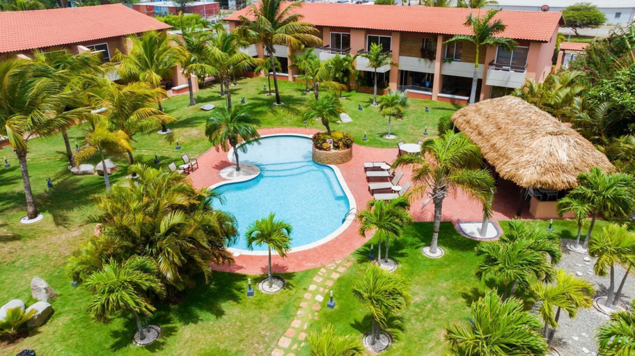 Exterior & Views 2, 2br2 5BA Townhouse w Pool 3min Walk 2 Eaglebeach