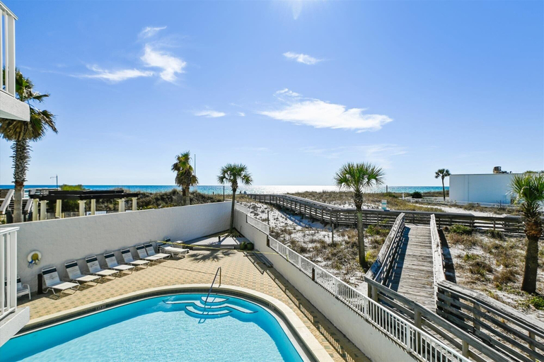 Sport & Beauty 5, 201AB Seacrest is a Gulf Front 3 BR by RedAwning, Okaloosa