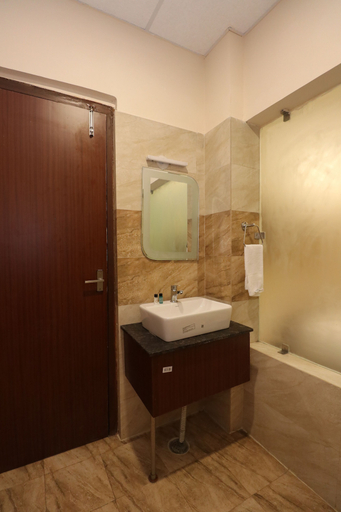 Bathroom 3, Hotel Dev Ganga, Dehradun