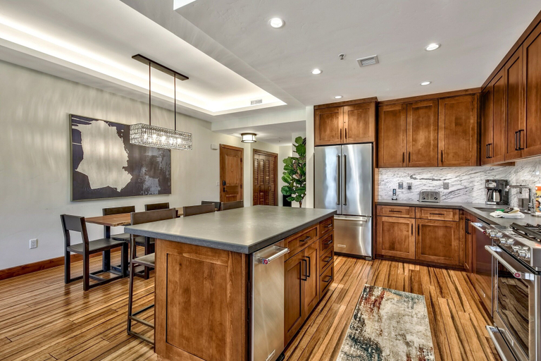 Private kitchen 4, Luxury Three Bedroom Residence steps from Heavenly Village by RedAwning, El Dorado
