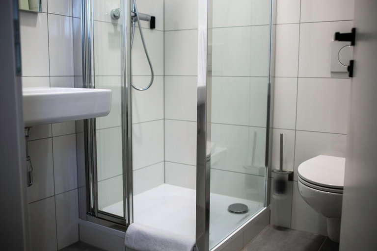Bathroom 3, Golden Golem hotel & Spa, Praha - východ