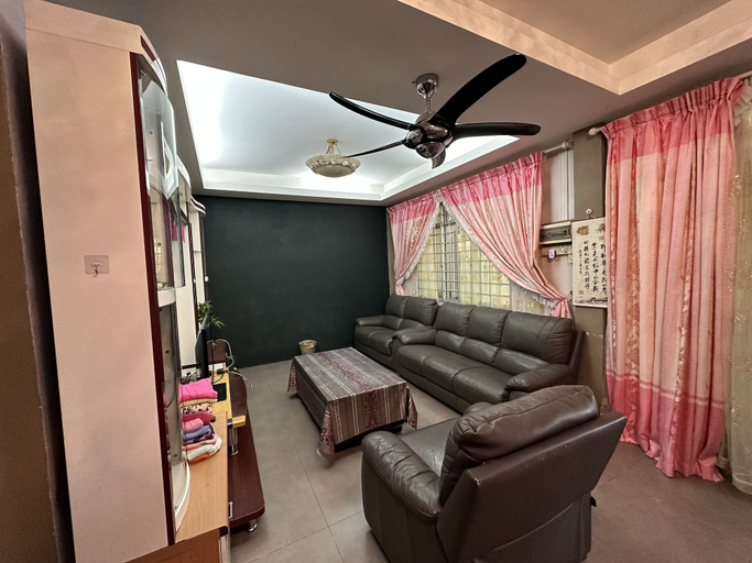 Others 1, Hm airbnb, Sibu