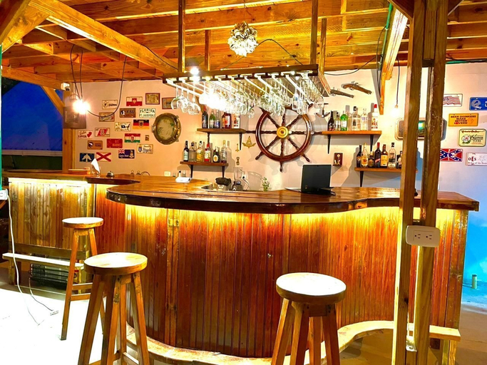 Food & Drinks 4, Hotel Cabañas Agua Dulce, Providencia