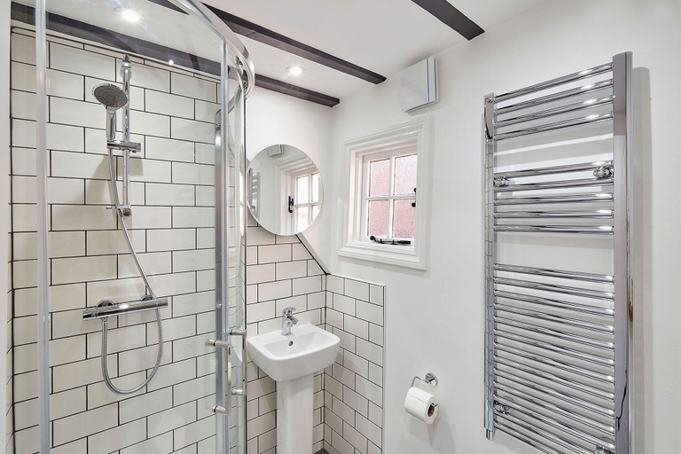 Bathroom, Host Stay Thimble Cottage, North Yorkshire