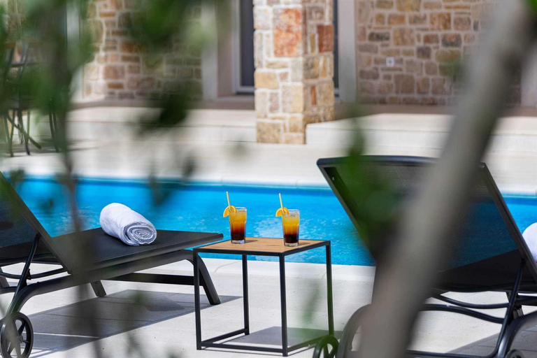 Others 2, Luxury Stone Villa BANOVI with heated pool, Posedarje
