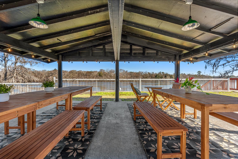 Others 5, Suwannee Gables, Dixie