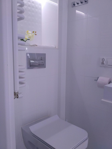 Bathroom 3, Pokoje hotelowe Nad Zalewem, Siedlce City