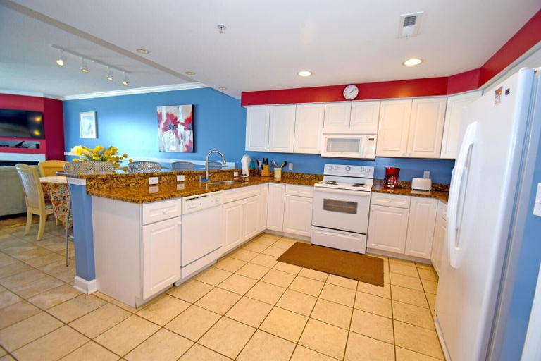 Private kitchen, Ocean's Edge 403 3 Bedroom Condo by RedAwning, Worcester
