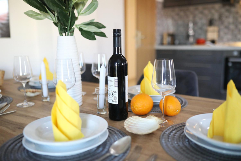 Food & Drinks 4, Apartments Oliva, Nin