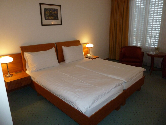 Bedroom 3, Hotel Exel GmbH, Amstetten