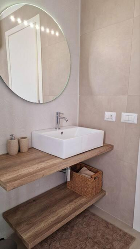 Olivella21 Luxury Apartment Montesanto, Napoli