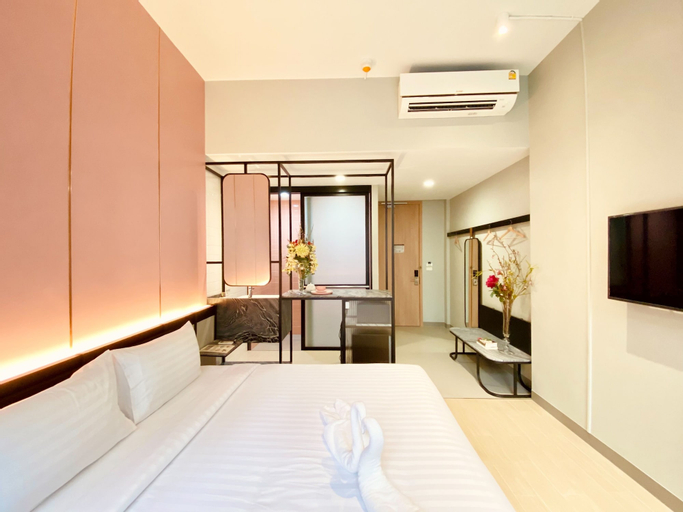Bedroom 12