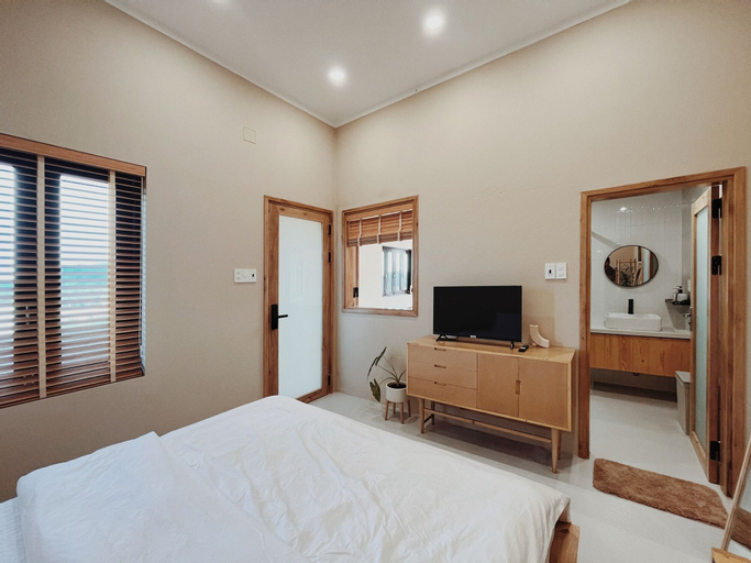 Bedroom 18