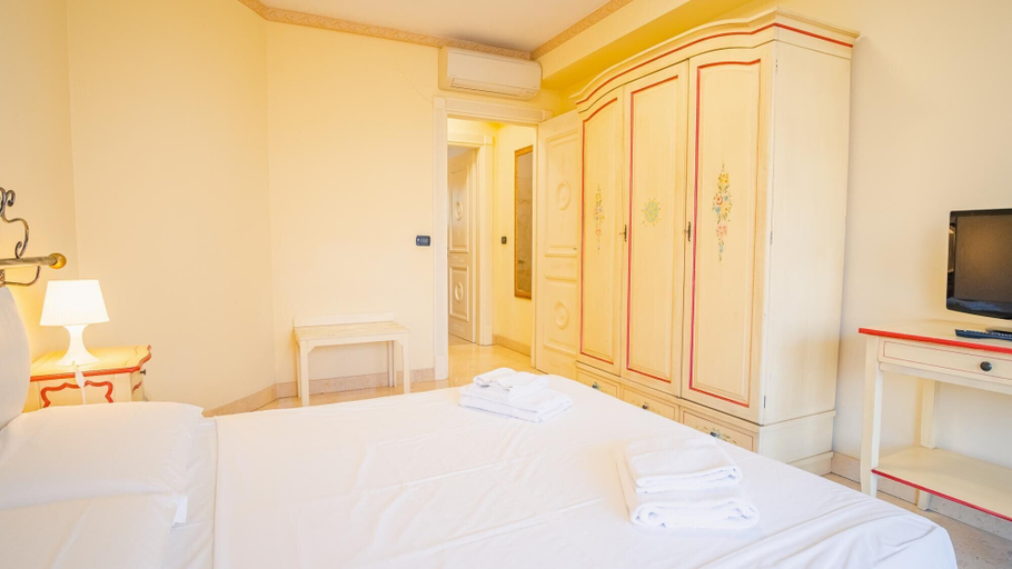 Room 5, 209 Relais du Lac Village - Italian Homing, Brescia