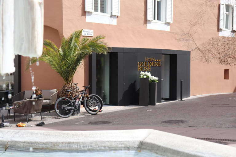Exterior & Views, Hotel Goldene Rose, Bolzano