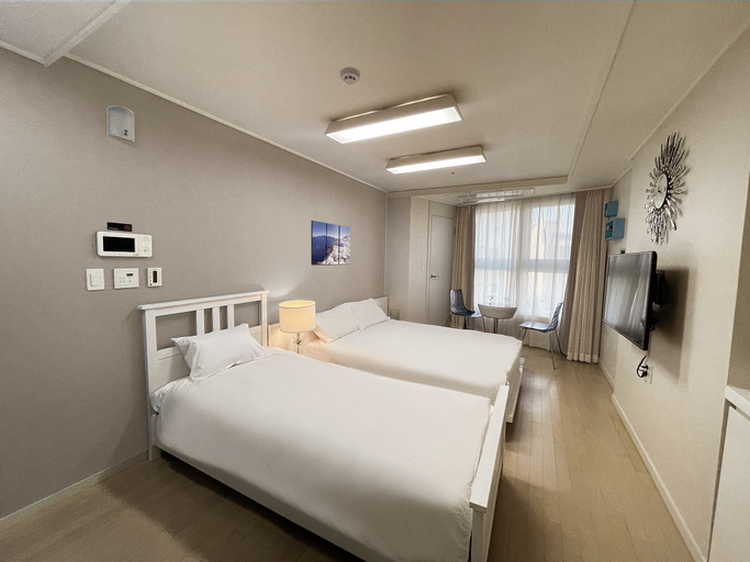 B-10 Busan Haeundae #PetFriendly Haeundae Beach 10 seconds away #WiFi, Haeundae