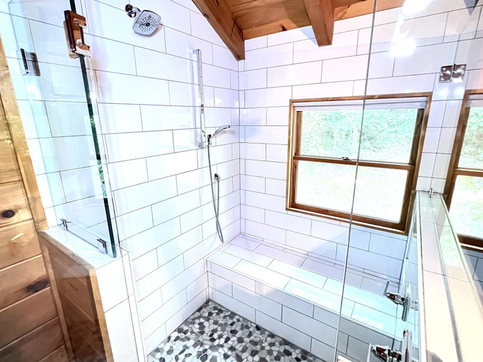 Bathroom 4, Burning Tree 3 Bedroom Cabin by RedAwning, Sevier