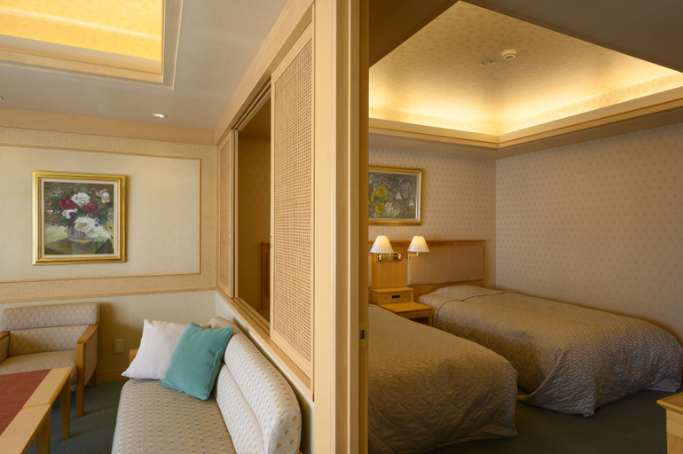 Bedroom 2, Hotel Symphony Annex, Sagae