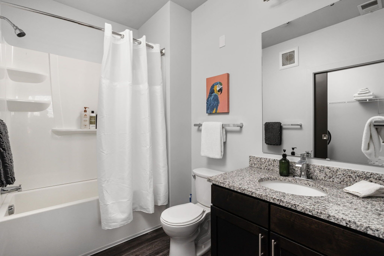 Bathroom 3, CozySuites at Notch, Marion
