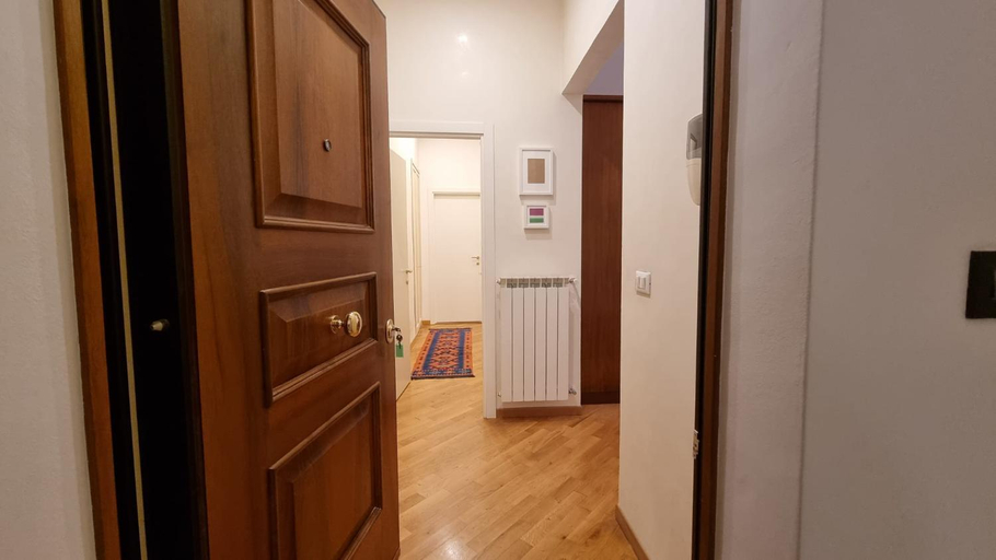 Others 3, Palazzo Crispi - Boutique Apartment, Trieste