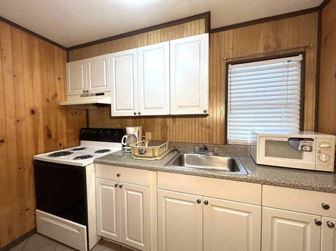 Dining Room 13