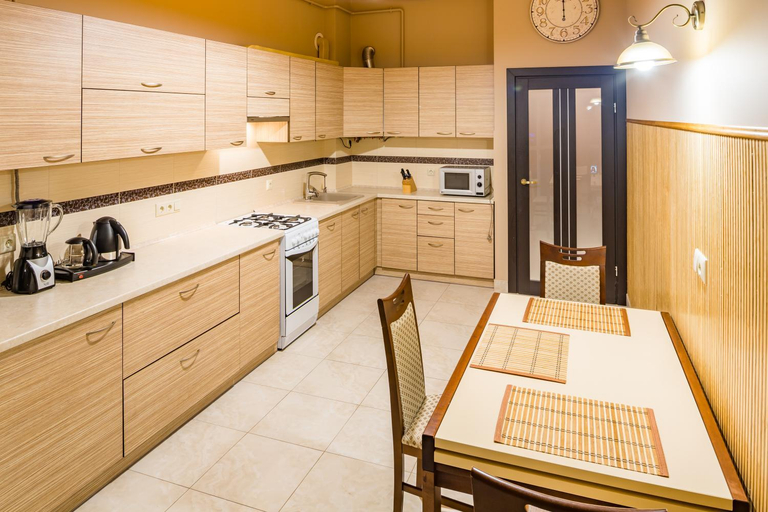 Others 5, Apartments Alfa Tsekhova 1, L'vivs'ka