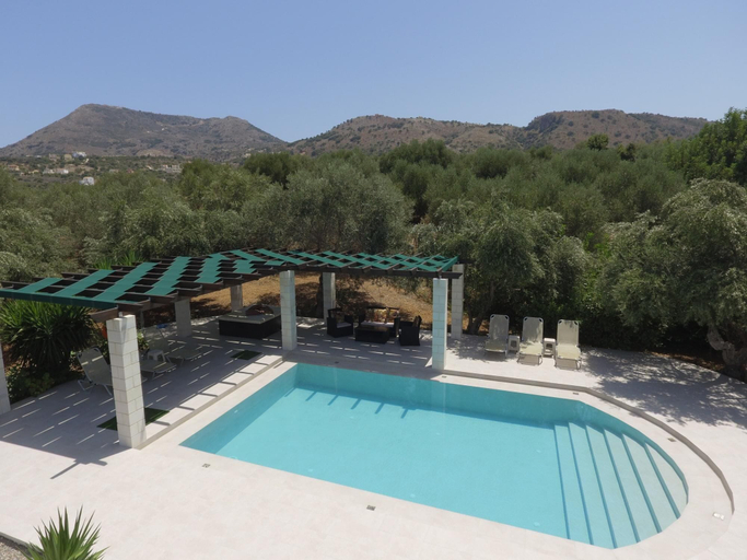 Sport & Beauty 4, Villa Nynemia in Almyrida, Crete