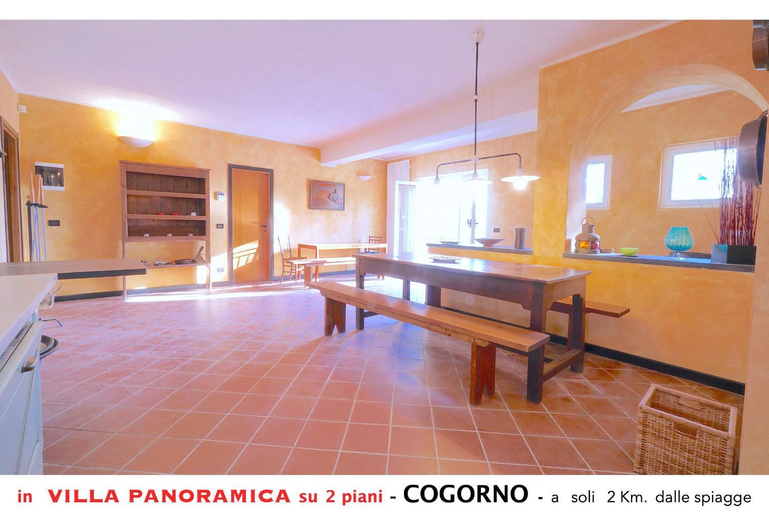 Others 3, Appartamento A in villa con vista panoramica, Genova
