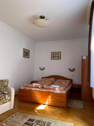 Others 4, Birta Apartman, Hajdúszoboszló