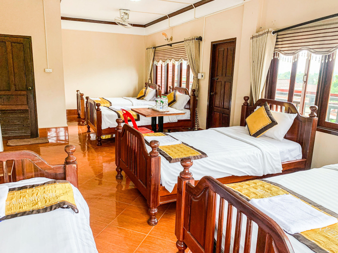 Bedroom 3, Bountang Mountain View Riverside Hotel, Vangvieng