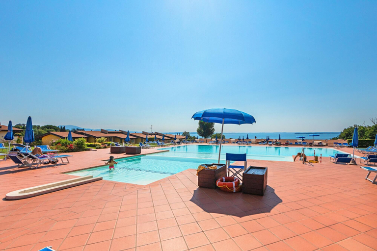 Room 4, Montecolo Resort 74 Apartment by Wonderful Italy, Brescia
