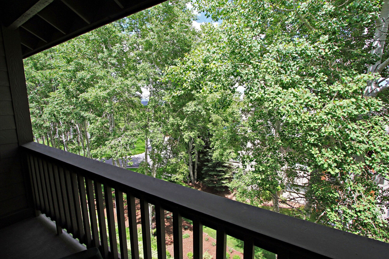 Balcony view, Snow Flower 127 2 Bedroom Condo by RedAwning, Summit