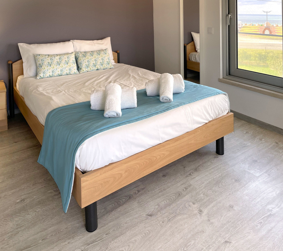 Bedroom 3, Silverside Holidays, Caldas da Rainha