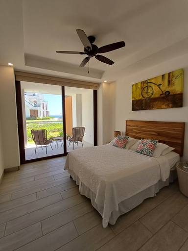 Bedroom 3, Hacienda Iguana Beach and Golf Resort, Tola