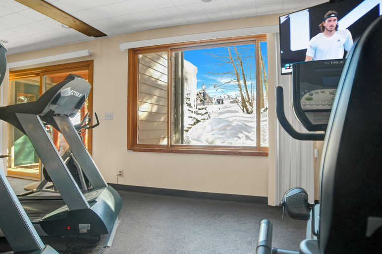 Fitness facility 3, Snow Flower 113 2 Bedroom Condo by RedAwning, Summit