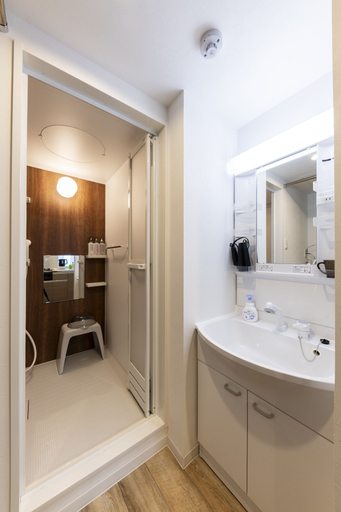 Bathroom 3, SENTIMENT Chitose MS105, Chitose