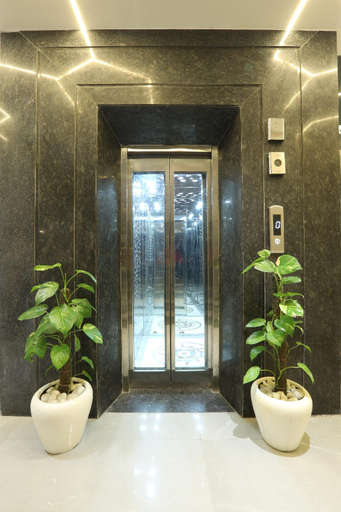 Bathroom 3, Hotel Vertu IGI Delhi Airport By OPO, Delhi