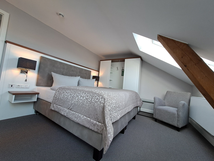 Bedroom 2, Schloss Schlemmin, Vorpommern-Rügen