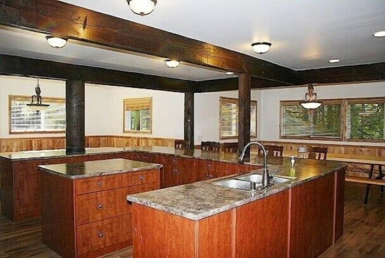 Others 5, Mt Baker Lodging Cabin 3 Sleeps 26, Whatcom