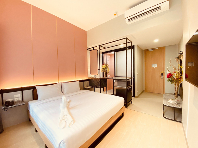 Bedroom 13
