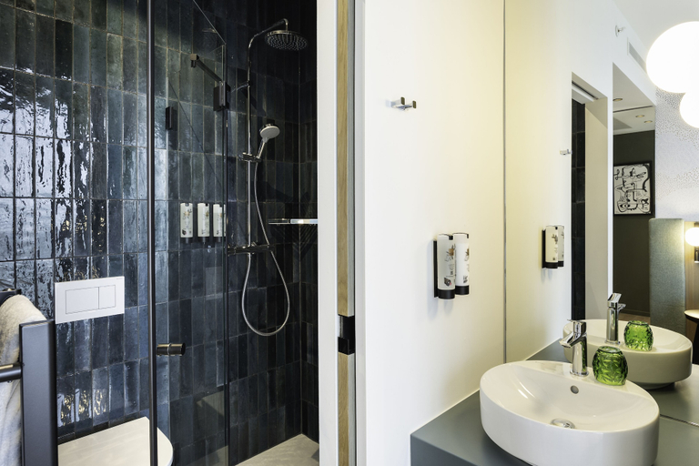 Bathroom 4, voco BRUSSELS CITY NORTH by IHG, Vlaams Brabant