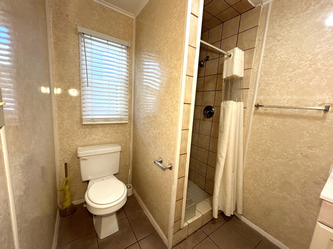 Bathroom 3