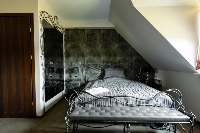 Bedroom 2, Hotel Magnat, Skarżysko