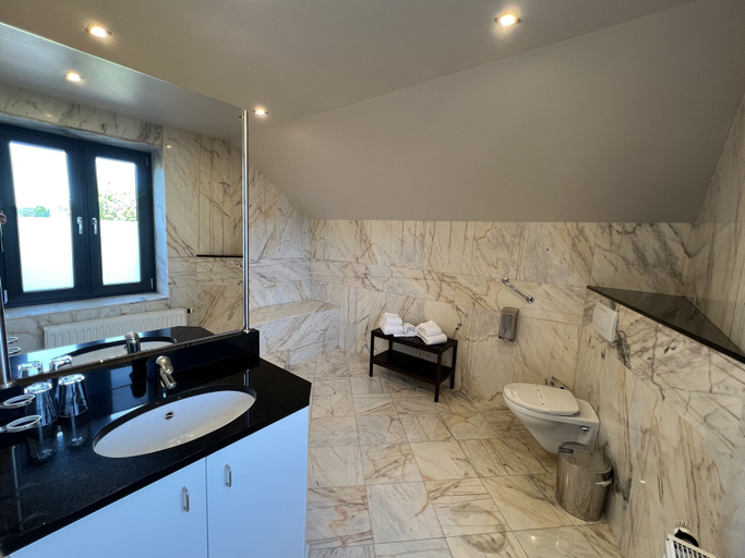 Bathroom 4, Hôtel Restaurant Lamy, Clervaux