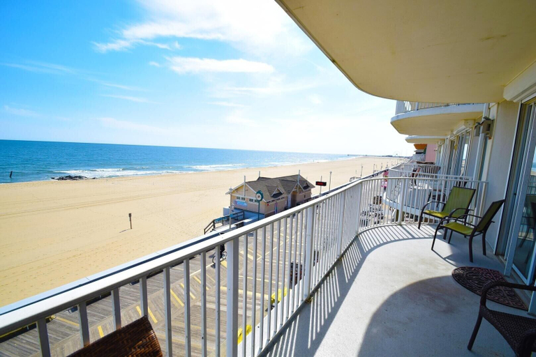 Property grounds, Ocean's Edge 403 3 Bedroom Condo by RedAwning, Worcester