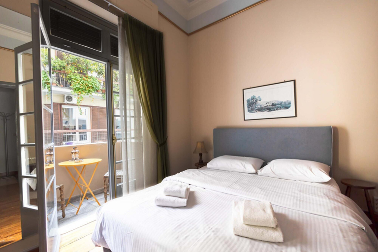 Others 2, Ideal 4 bdr Apartment in Plaka for 10!, Attica