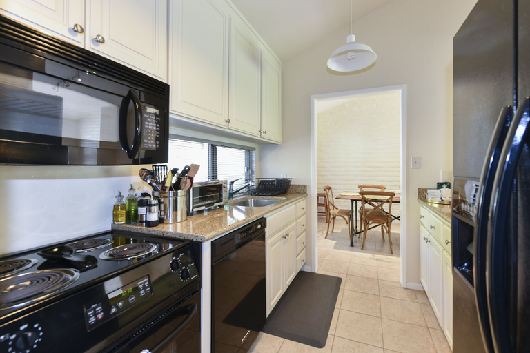 Private kitchen 5, 15 Fairways 2 Bedroom Condo by RedAwning, Napa