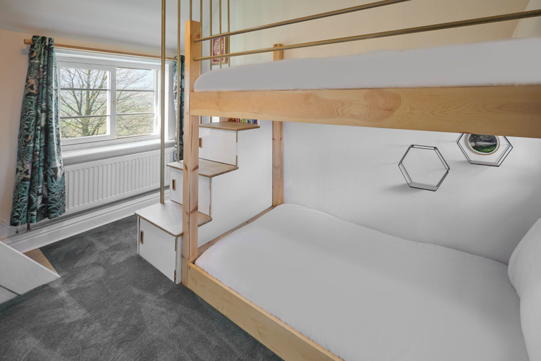 Bedroom 3, Host Stay Lop Hall, North Yorkshire