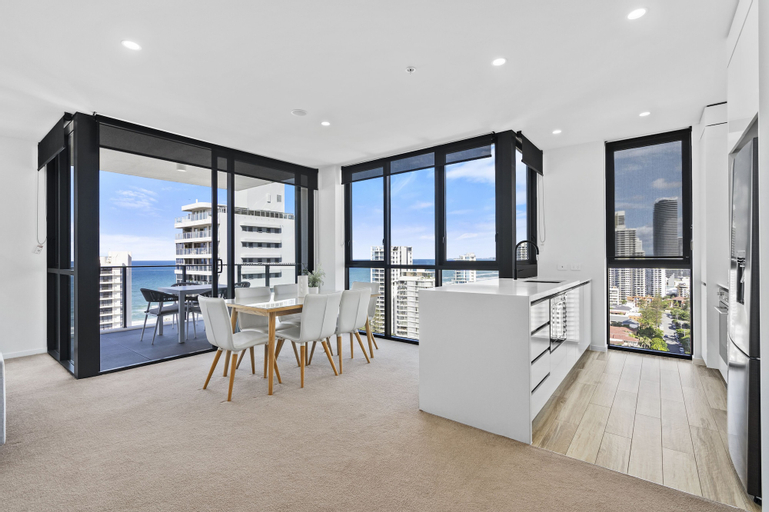 Others 4, Opus - GCLR, Gold Coast